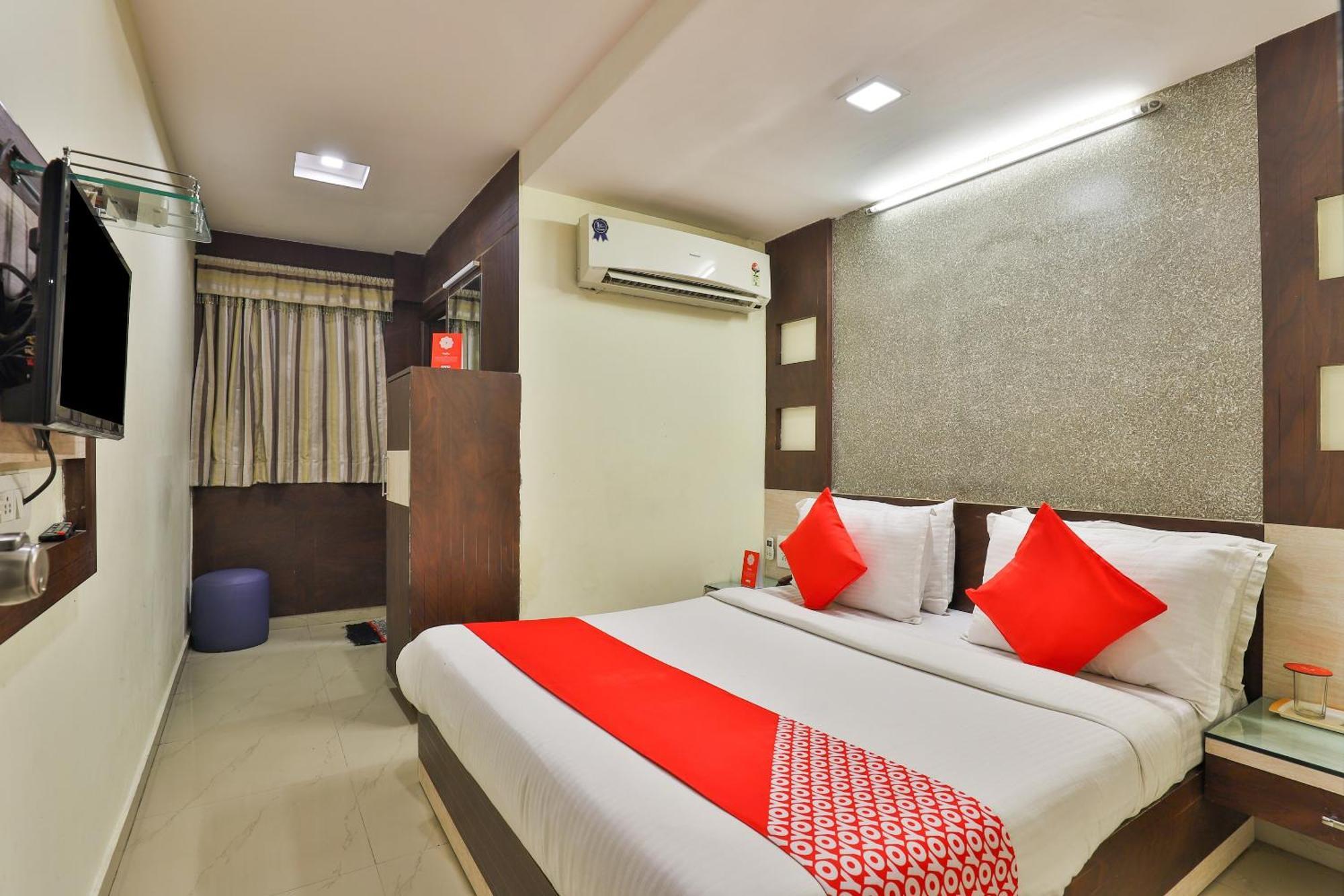 Hotel O Sri Balaji Residency Ahmedabad Exterior photo