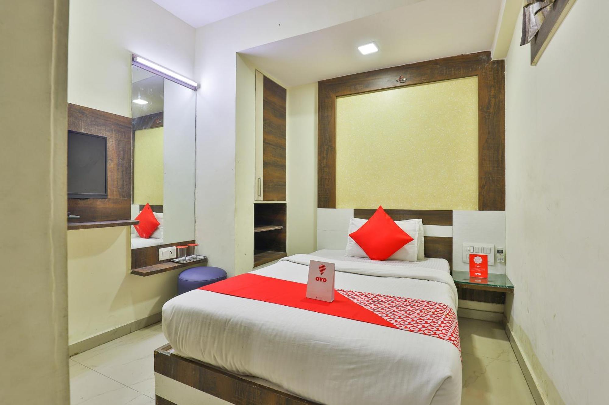 Hotel O Sri Balaji Residency Ahmedabad Exterior photo